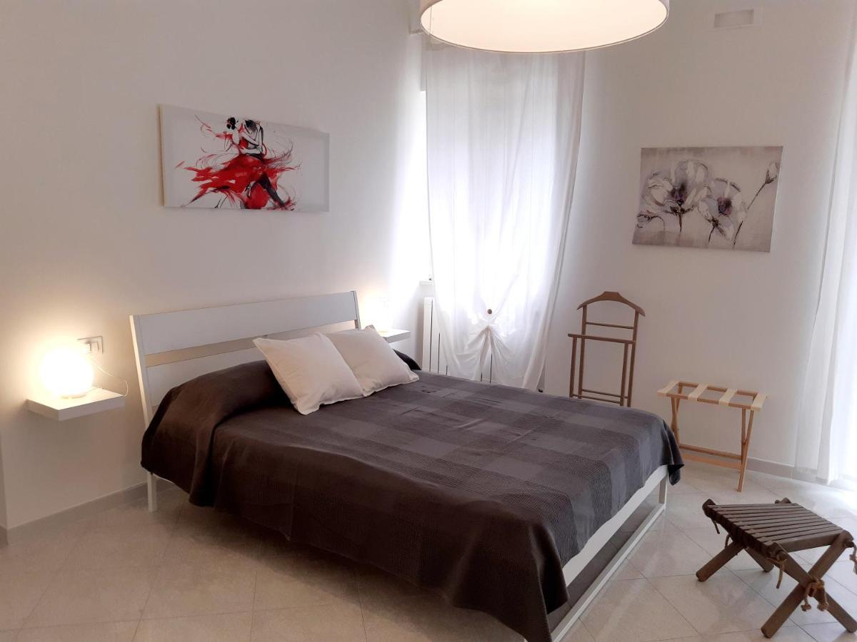 B&B Bell'Aria Монополі Екстер'єр фото
